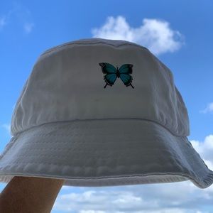 butterfly bucket hat 🦋